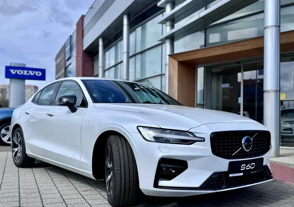 samochody osobowe Volvo S60 cena 228000 przebieg: 5, rok produkcji 2024 z Żerków